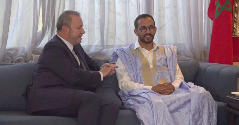 ربورتاج: أبرز لحظات مُباحثات رئيس جماعة الداخلة والسفير الفرنسي
