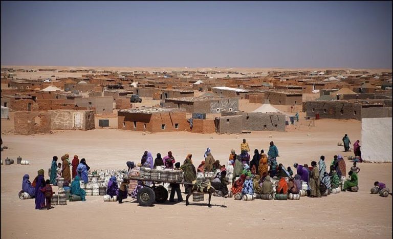 تندوف: عدد متزايد من الصحراويين يرغبون في العودة إلى المغرب