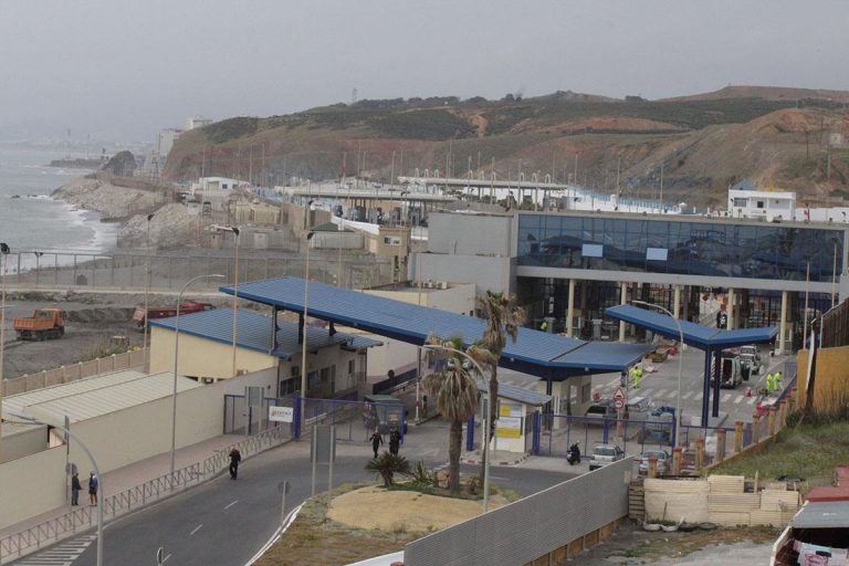 تأجيل إطلاق الحدود الذكية بين سبتة والمغرب إلى أوائل عام 2025