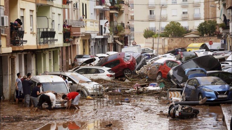 فالينسيا: العثور على جثة مغربي بعد مرور أكثر من 40 يوما على الفيضانات