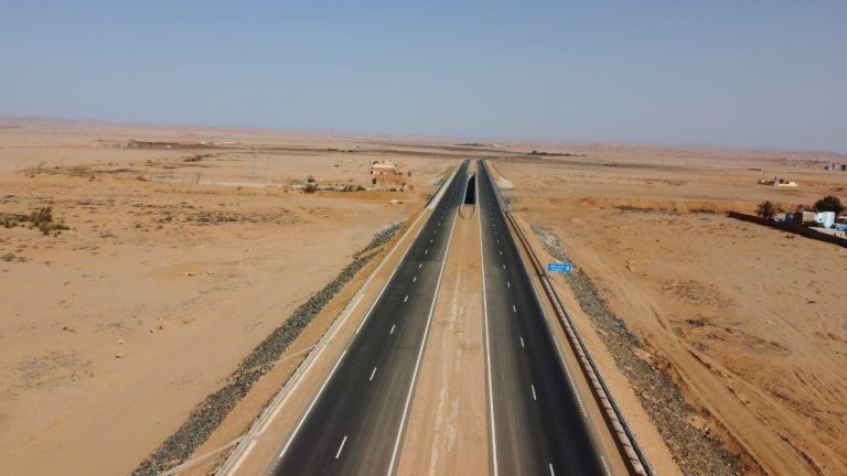 مستجدات مشروع ربط الطريق السيار بالطريق السريع تيزنيت الداخلة