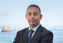 حسن أبكاري: انطلاق في القطاع الخاص بإسبانيا وإقالة في المغرب حسن أبكاري: انطلاق في القطاع الخاص بإسبانيا وإقالة في المغرب