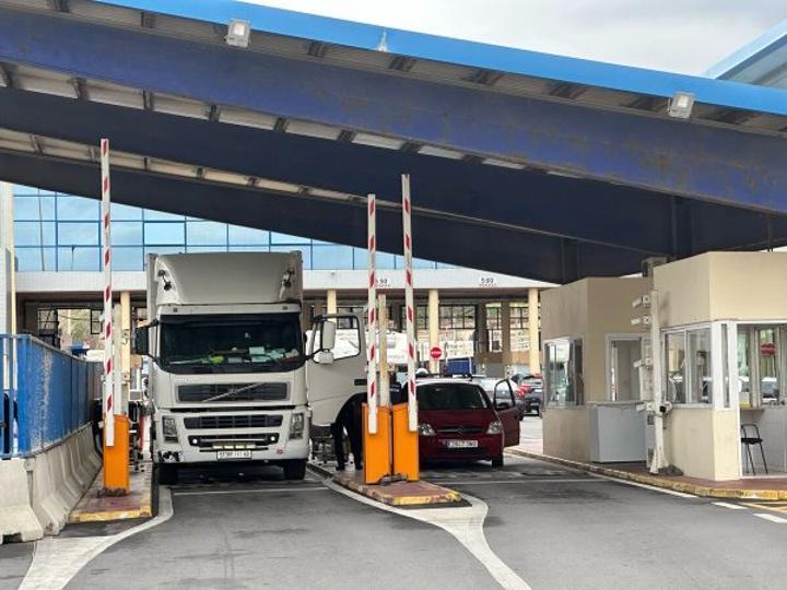 تحسين الجمارك بين المغرب وإسبانيا في سبتة ومليلية تحسين الجمارك بين المغرب وإسبانيا في سبتة ومليلية