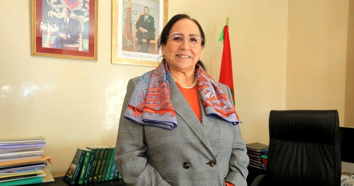 مديرة الوثائق الملكية بهيجة السيمو: صورة المرأة المغربية تتويج لمسارها التاريخي مديرة الوثائق الملكية بهيجة السيمو: صورة المرأة المغربية تتويج لمسارها التاريخي