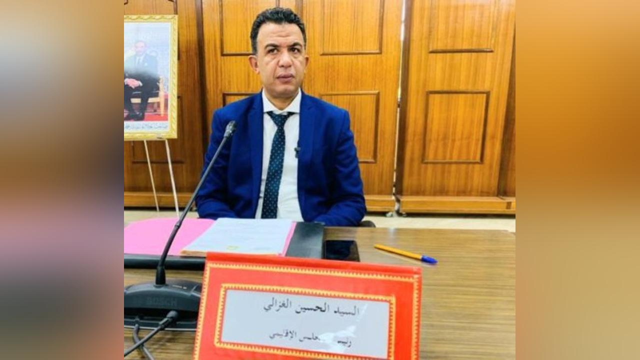 رئيس المجلس الاقليمي لمديونة ينفي رئيس المجلس الاقليمي لمديونة ينفي