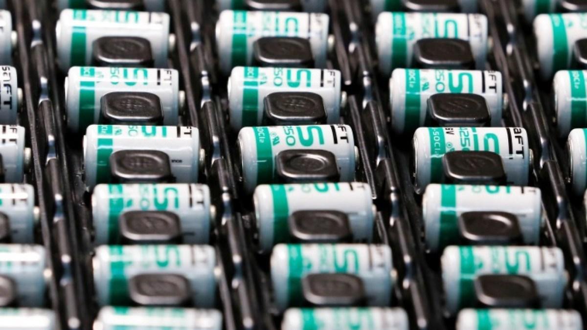 السعودية تحقق طفرة في صناعة بطاريات الليثيوم باستخدام السعودية تحقق طفرة في صناعة بطاريات الليثيوم باستخدام