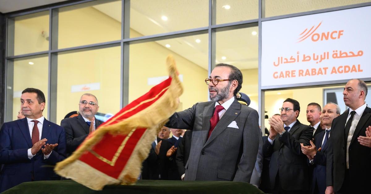 الملك محمد السادس يطلق أشغال الخط السككي فائق السرعة الملك محمد السادس يطلق أشغال الخط السككي فائق السرعة