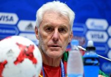 مدرب جنوب إفريقيا يرفض مواجهة المغرب خوفًا من الهزيمة مدرب جنوب إفريقيا يرفض مواجهة المغرب خوفًا من الهزيمة