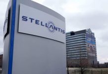 “ستيلانتيس” تختار المغرب مركزًا صناعيًا رئيسيًا جديدًا "ستيلانتيس" تختار المغرب مركزًا صناعيًا رئيسيًا جديدًا