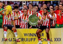 صيباري ودريوش يتوجان بكأس السوبر مع آيندهوفن صيباري ودريوش يتوجان بكأس السوبر مع آيندهوفن