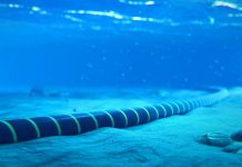 تركيب كابل ألياف بصرية بحري بين جزر الكناري والمغرب تركيب كابل ألياف بصرية بحري بين جزر الكناري والمغرب