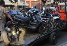 حملة مراقبة الدراجات النارية تثير صراعًا حكوميًا بالمغرب حملة مراقبة الدراجات النارية تثير صراعًا حكوميًا بالمغرب