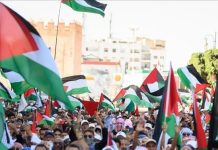 10 آلاف وقفة و600 مسيرة ضد التطبيع منذ بدء حرب غزة 10 آلاف وقفة و600 مسيرة ضد التطبيع منذ بدء حرب غزة