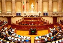 حزب برتغالي يقترح الاعتراف بسيادة المغرب على الصحراء حزب برتغالي يقترح الاعتراف بسيادة المغرب على الصحراء