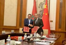 المغرب والصين يرسيان حوارا استراتيجيا بين وزارتي خارجيتهما المغرب والصين يرسيان حوارا استراتيجيا بين وزارتي خارجيتهما