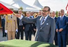 الملك محمد السادس يطلق مشاريع سككية بالدار البيضاء الملك محمد السادس يطلق مشاريع سككية بالدار البيضاء