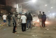 مقتل شخصين وإصابات في محاولة اقتحام مركز الدرك بالقليعة مقتل شخصين وإصابات في محاولة اقتحام مركز الدرك بالقليعة