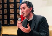 عمر بلافريج يعود إلى الواجهة كصوت غير متوقع لجيل زد 212 عمر بلافريج يعود إلى الواجهة كصوت غير متوقع لجيل زد 212