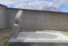 فرنسا: تدنيس قبر في مقبرة إسلامية بمنطقة الباس-رين فرنسا: تدنيس قبر في مقبرة إسلامية بمنطقة الباس-رين