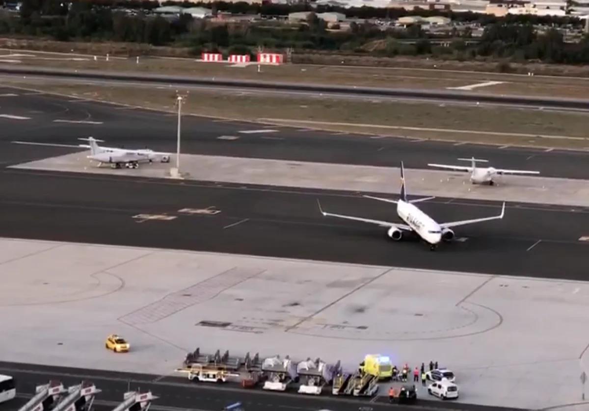 هبوط اضطراري لطائرة في مالقة بسبب حالة طبية هبوط اضطراري لطائرة في مالقة بسبب حالة طبية