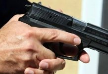 تحقيق مع مفتش شرطة بسلا بعد مقتل سيدة بسلاحه تحقيق مع مفتش شرطة بسلا بعد مقتل سيدة بسلاحه