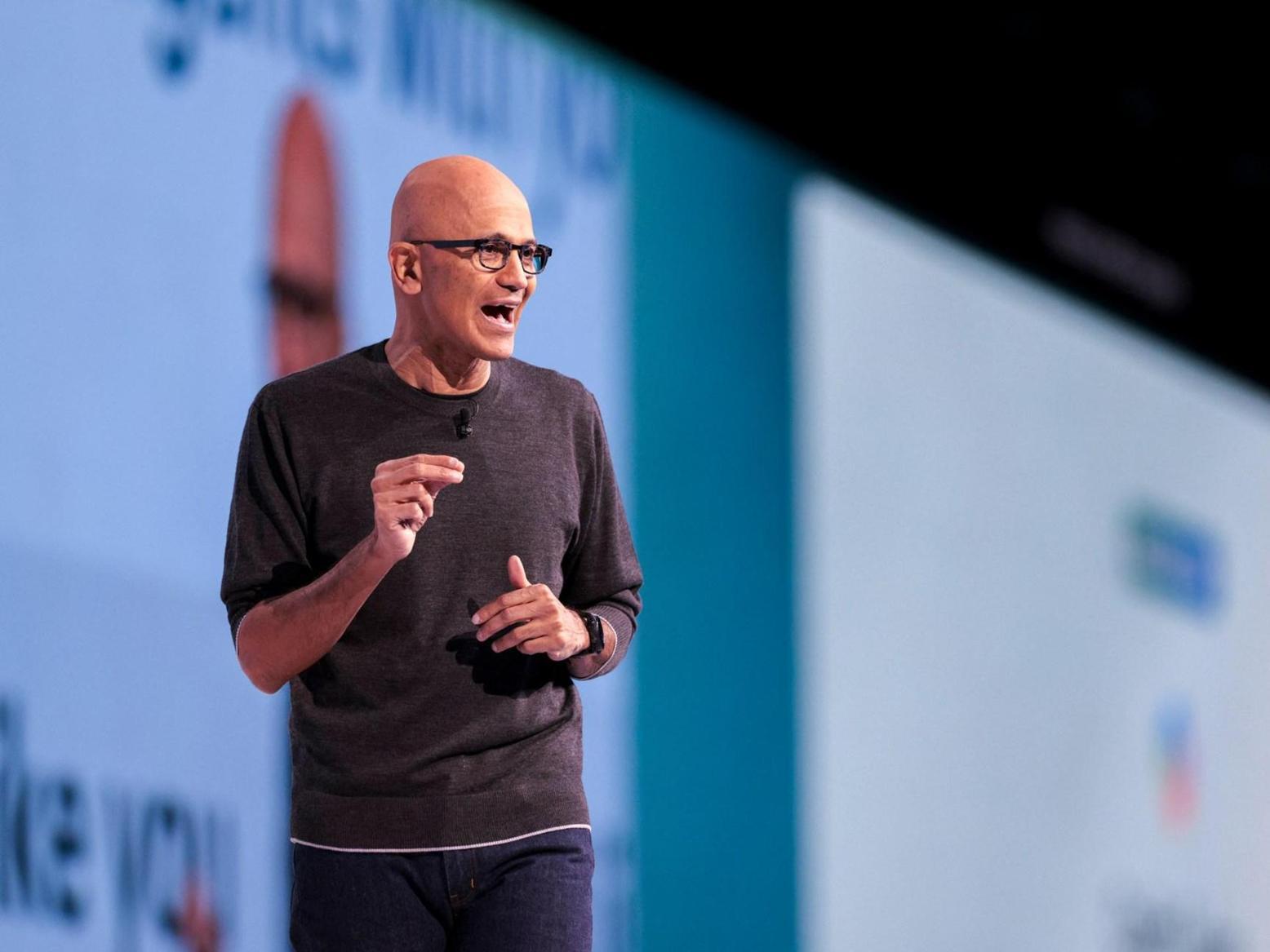 مايكروسوفت تملك شرائح ذكاء اصطناعي لا تستطيع تشغيلها مايكروسوفت تملك شرائح ذكاء اصطناعي لا تستطيع تشغيلها