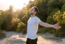 عشر دقائق فقط.. كيف تعيد الطبيعة ضبط عقولنا؟ عشر دقائق فقط.. كيف تعيد الطبيعة ضبط عقولنا؟