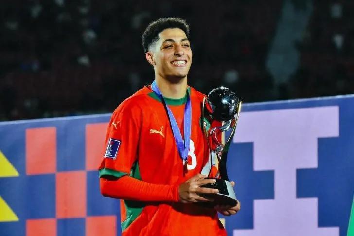 حسام الصادق يلفت انتباه سيلتيك بعد كأس العالم U20 حسام الصادق يلفت انتباه سيلتيك بعد كأس العالم U20