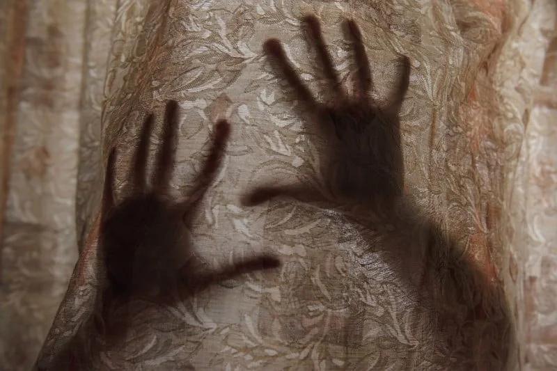 اختطاف واغتصاب قاصر بتيفلت والشرطة تعتقل المتهم اختطاف واغتصاب قاصر بتيفلت والشرطة تعتقل المتهم