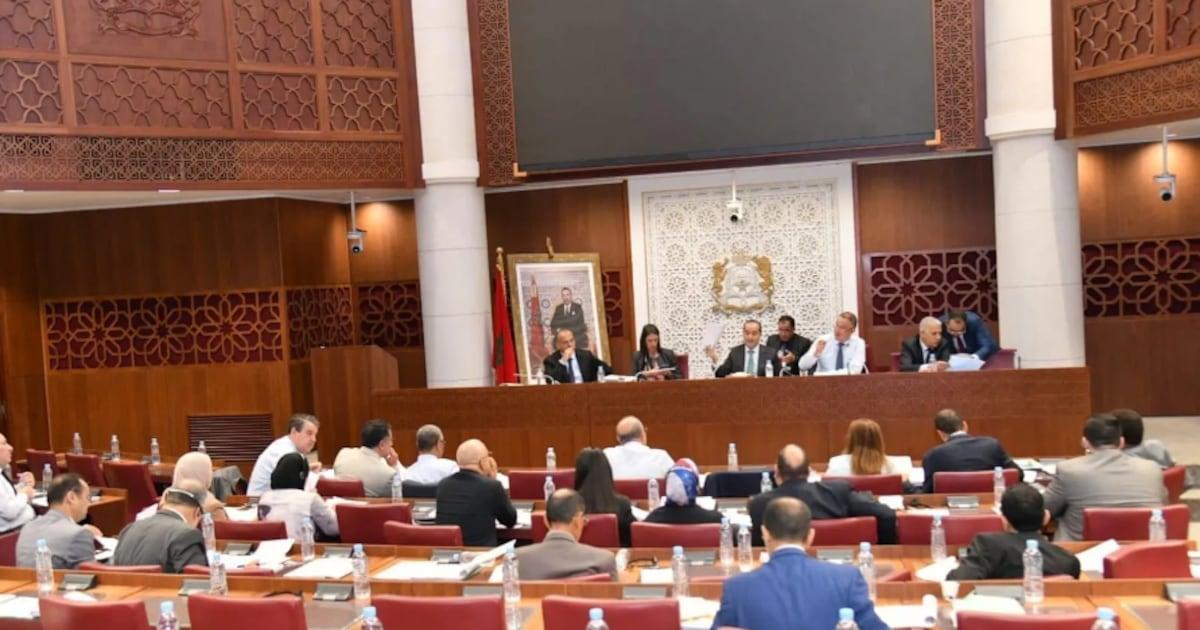 لجنة المالية تصادق على مشروع قانون المالية 2026 لجنة المالية تصادق على مشروع قانون المالية 2026