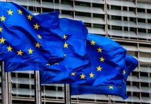 الاتحاد الأوروبي يعيد التفاوض حول اتفاق الصيد مع المغرب الاتحاد الأوروبي يعيد التفاوض حول اتفاق الصيد مع المغرب