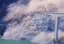 شاهد.. انهيار جسر “هونغتشي” في الصين بعد أشهر من افتتاحه شاهد.. انهيار جسر "هونغتشي" في الصين بعد أشهر من افتتاحه