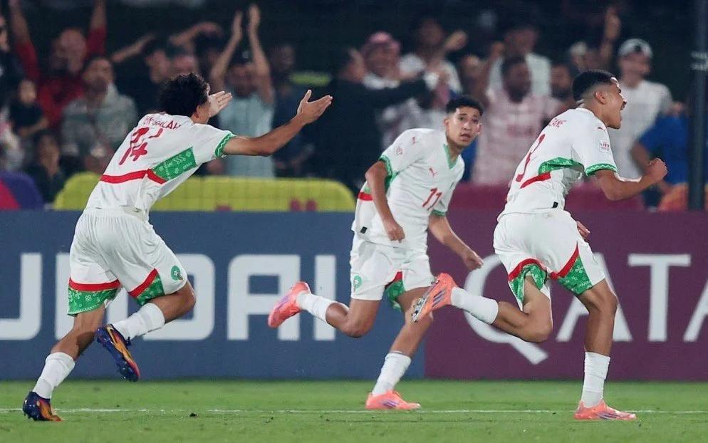 أشبال الأطلس يتأهلون لثمن نهائي المونديال أشبال الأطلس يتأهلون لثمن نهائي المونديال