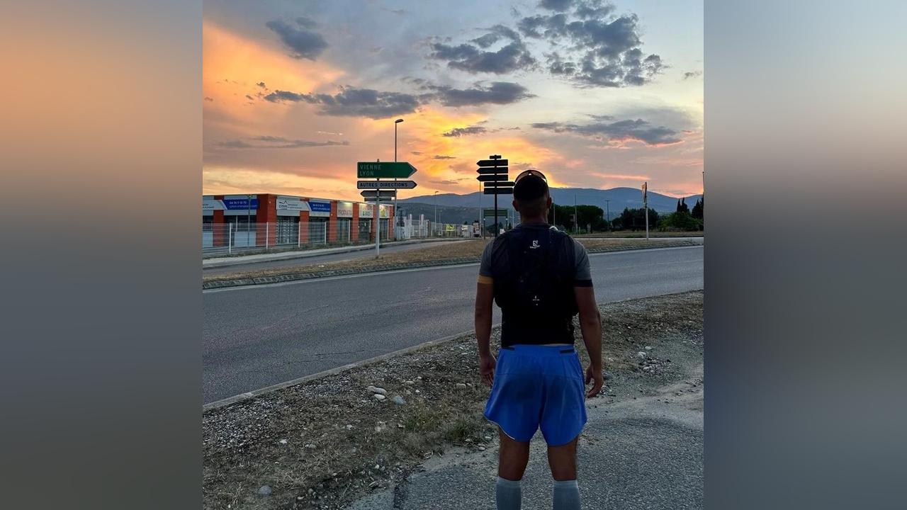 حمادي وولف ينطلق في مغامرة أكادير - الداخلة حمادي وولف ينطلق في مغامرة أكادير - الداخلة