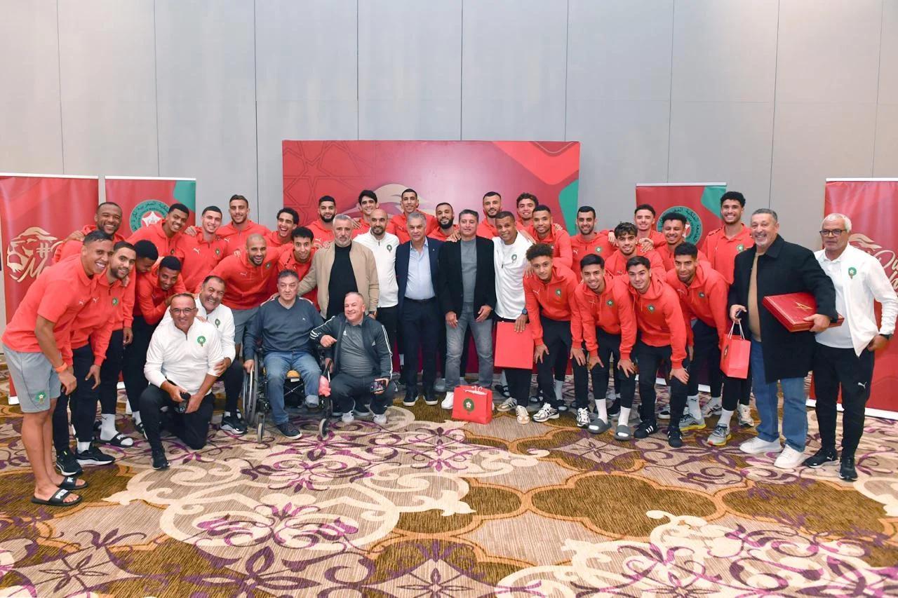 تكريم الجامعة الملكية للاعبين دوليين سابقين تكريم الجامعة الملكية للاعبين دوليين سابقين