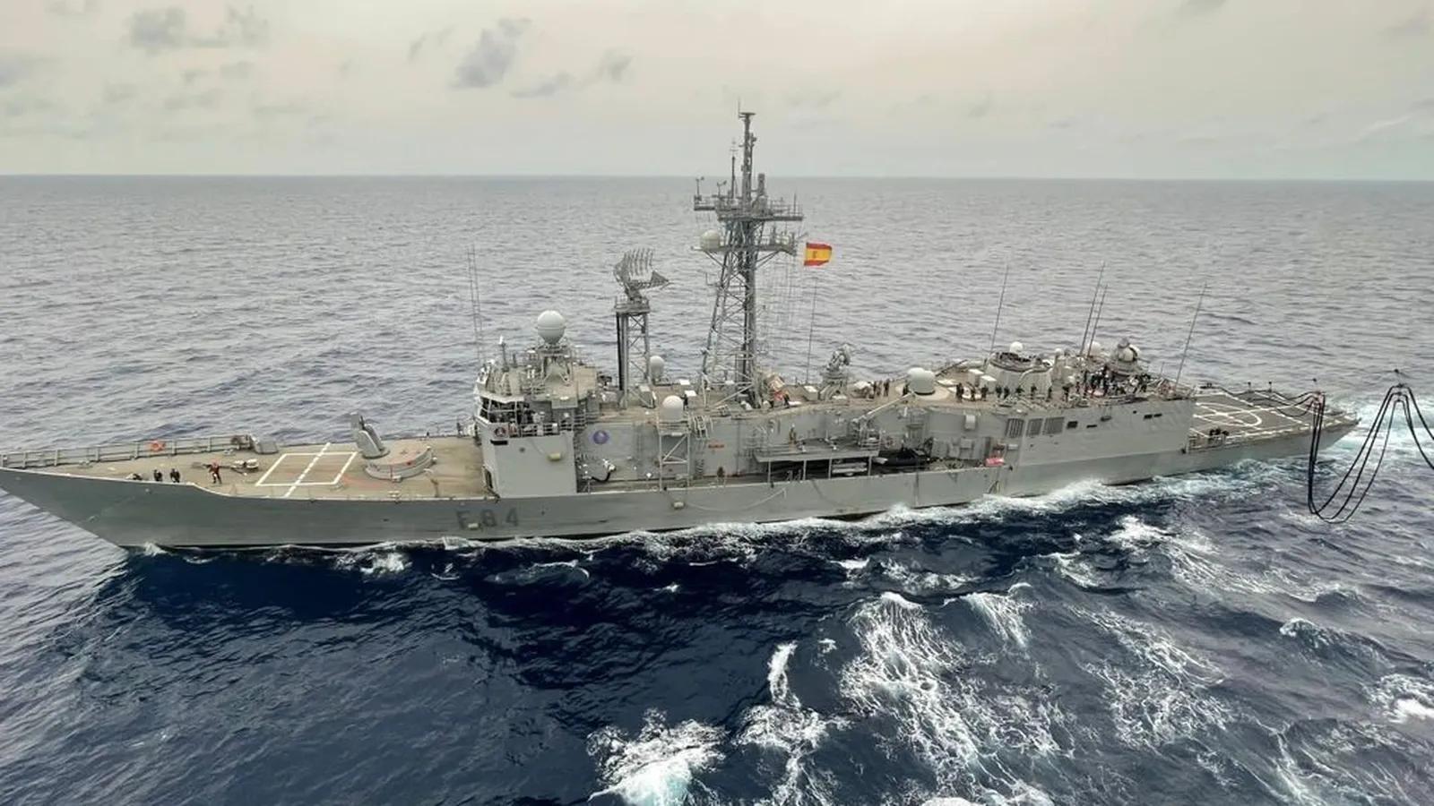 مناورات بحرية مغربية-إسبانية لتعزيز أمن مضيق جبل طارق مناورات بحرية مغربية-إسبانية لتعزيز أمن مضيق جبل طارق