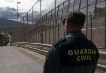 إسبانيا والمغرب تفككان شبكة للهجرة غير النظامية إسبانيا والمغرب تفككان شبكة للهجرة غير النظامية