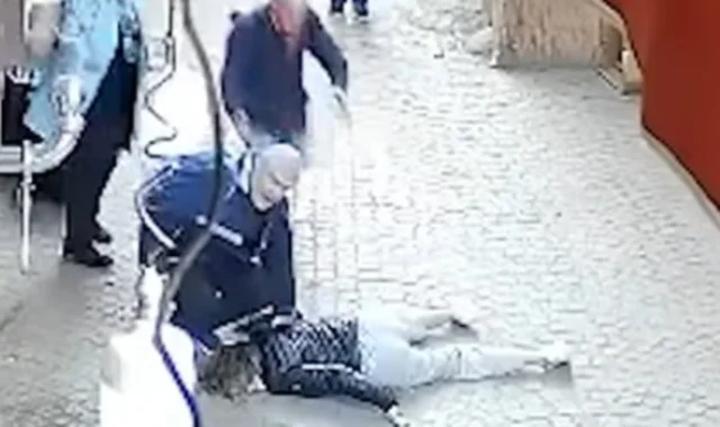 فيديو السرقة في مراكش.. الضحية كاتبة إيطالية معروفة فيديو السرقة في مراكش.. الضحية كاتبة إيطالية معروفة