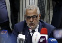 بنكيران يطالب بالإفراج عن الشابي والغنوشي بنكيران يطالب بالإفراج عن الشابي والغنوشي