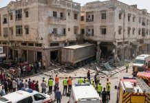 أربعة قتلى وثمانية جرحى في اصطدام شاحنة ببنايتين وسط الفنيدق أربعة قتلى وثمانية جرحى في اصطدام شاحنة ببنايتين وسط الفنيدق