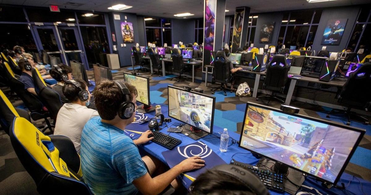 المغرب يتجه نحو تقنين الألعاب الإلكترونية المغرب يتجه نحو تقنين الألعاب الإلكترونية