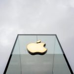 هل تتخلى آبل عن نتوء الشاشة في “آيفون 18″؟ هل تتخلى آبل عن نتوء الشاشة في "آيفون 18″؟