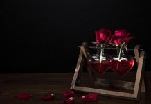 خرافة “الزئبق الأحمر” بالمغرب.. العلم يفكك الأسطورة خرافة "الزئبق الأحمر" بالمغرب.. العلم يفكك الأسطورة