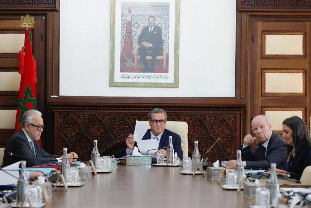 مجلس الحكومة يصادق على 3 مشاريع مراسيم تتعلق بالقطاع الصحي مجلس الحكومة يصادق على 3 مشاريع مراسيم تتعلق بالقطاع الصحي