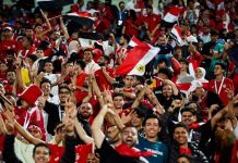 جماهير المغرب تشجع مصر في أجواء باردة بكأس إفريقيا جماهير المغرب تشجع مصر في أجواء باردة بكأس إفريقيا