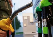 سعر الغازوال ينخفض إلى أقل من 10 دراهم لأول مرة منذ 2021 سعر الغازوال ينخفض إلى أقل من 10 دراهم لأول مرة منذ 2021