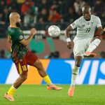 الكاميرون تفوز على جنوب إفريقيا وتواجه المغرب في الربع النهائي الكاميرون تفوز على جنوب إفريقيا وتواجه المغرب في الربع النهائي
