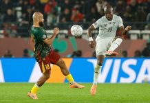 الكاميرون تفوز على جنوب إفريقيا وتواجه المغرب في الربع النهائي الكاميرون تفوز على جنوب إفريقيا وتواجه المغرب في الربع النهائي