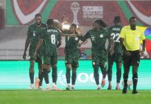 المنتخب النيجيري يمطر شباك موزمبيق برباعية ويترشح للربع النهائي المنتخب النيجيري يمطر شباك موزمبيق برباعية ويترشح للربع النهائي