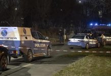 تحقيقات في إيطاليا بعد مقتل شاب مغربي برصاص شرطة مكافحة المخدرات تحقيقات في إيطاليا بعد مقتل شاب مغربي برصاص شرطة مكافحة المخدرات